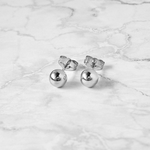 HYページ♡金属ピアス8点♡いつもありがとうございます♡ プチっと小さなシルバーボールピアス （silver925）つけっぱなし
