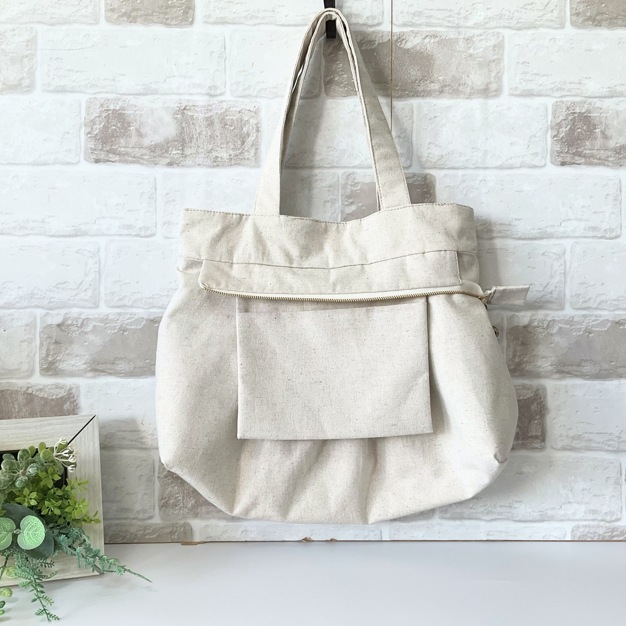 【ファスナー付きMサイズ】サークル柄レース　綿麻グラニーバッグ　生成り ＜通勤バッグにオススメサイズ！＞