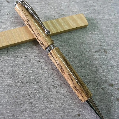 クロガネモ】木製ボールペン 不思議な墨流し杢【即日発送】 ☆シャープ