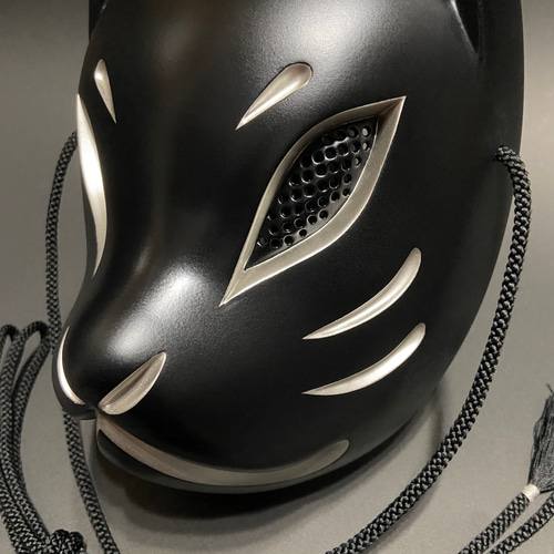 狐面(黒×銀） その他アクセサリー 朧 通販 942564｜Creema(クリーマ)