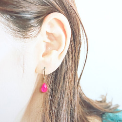 紫紅色粉玉髓【Pink Chalcedony】單隻耳環 第3張的照片