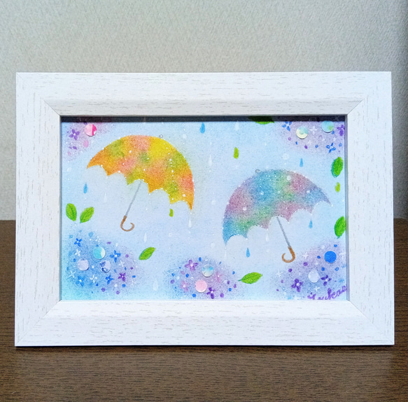 雨やどり　ハンドメイドパステル画　絵画アート原画 パステルアート 雨光り傘踊る梅雨景色 パステル画原画 絵画 T's Arts