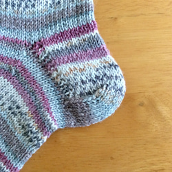 手編みの靴下  コットン30% 3枚目の画像