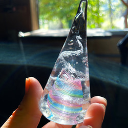 虹色のリングホルダー ＊ご注文前に在庫があるか『質問』でお尋ねください 2枚目の画像