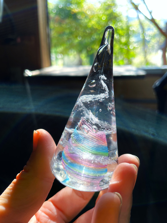虹色のリングホルダー ＊ご注文前に在庫があるか『質問』でお尋ねください 2枚目の画像