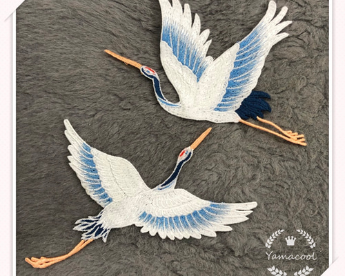 鶴の刺繍画 鶴の親子刺繍(額入り) - KAZUIMA'S GALLERY | minne 国内最大級