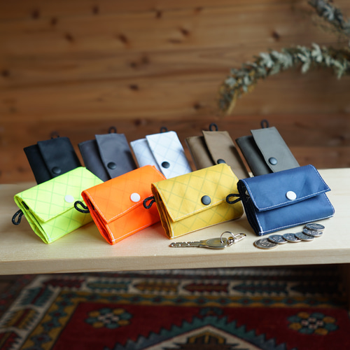 small wallet 【シボ革/ブラック】 三つ折り財布 chi.wata 通販
