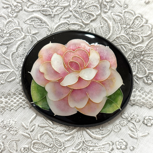 ヴィンテージブローチ 七宝焼 九谷焼 薔薇 バラ ゴールド アンティークレトロ② ヴィンテージブローチ 薔薇 バラ 七宝焼 赤 花 アンティーク