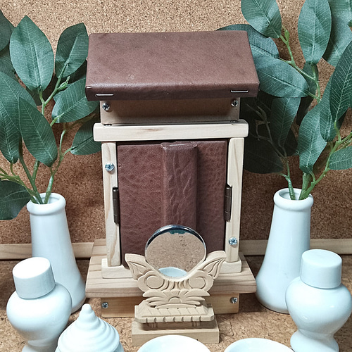 革と木の神棚 社 本革 ヌメ革 その他置物 松工房 -Pine Workshop- 通販