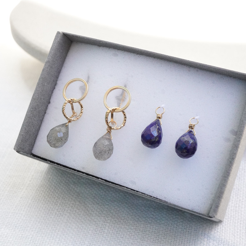 【Creema限定】線のイヤリング(W)×ラブラドライト&ラピスラズリチャーム3点セット