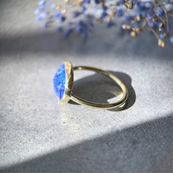 【受注製作】クリスタルクォーツ × ラピスラズリ 真鍮リング（silver950変更可） 6枚目の画像