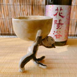 [聖誕禮物] Nekomata 酒杯般的高腳妖怪陶器，以背摔的姿勢掀起怒吼 第4張的照片