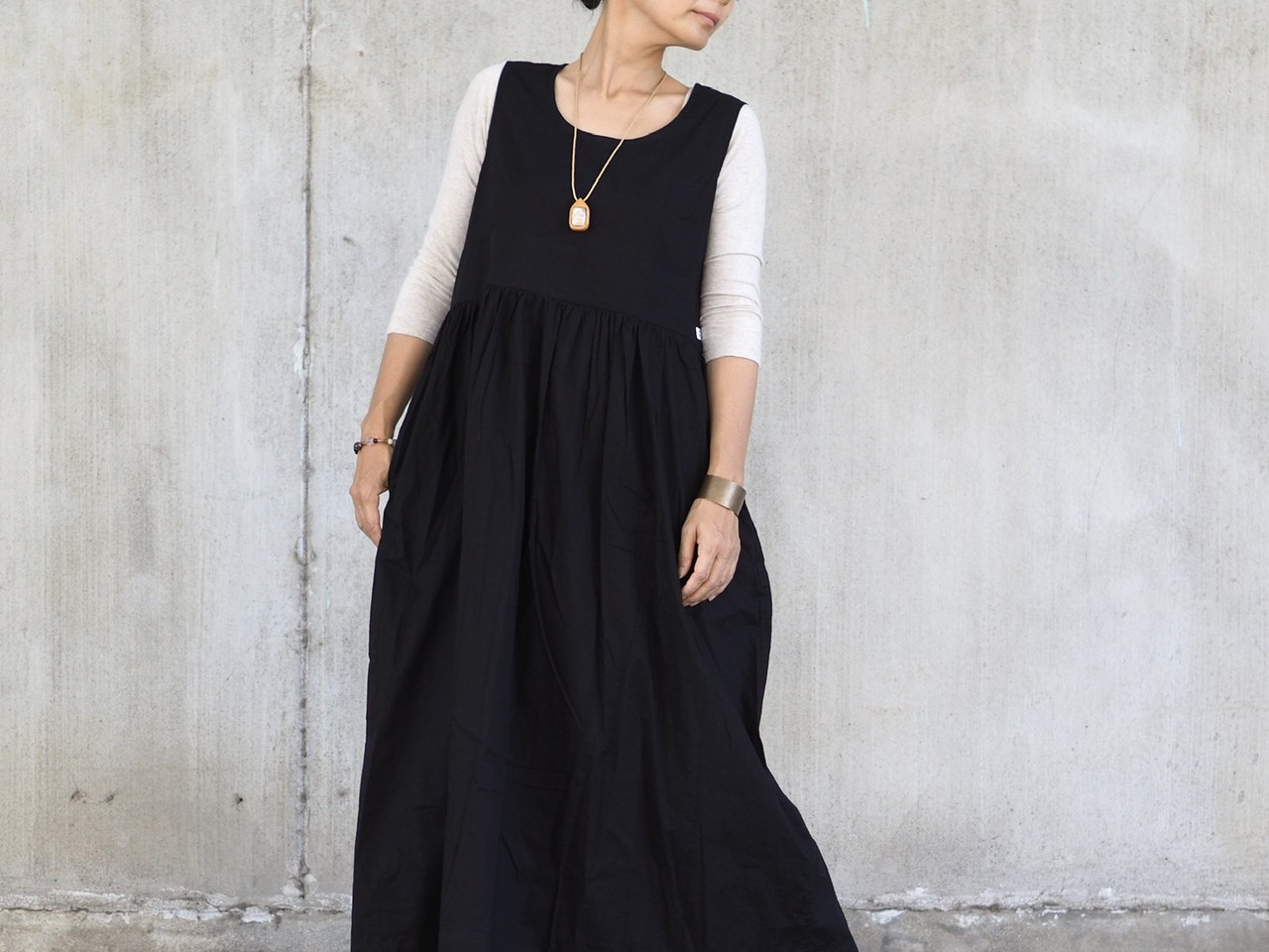 《3サイズ》両面着れるウエスト切り替えワンピース/ブラック