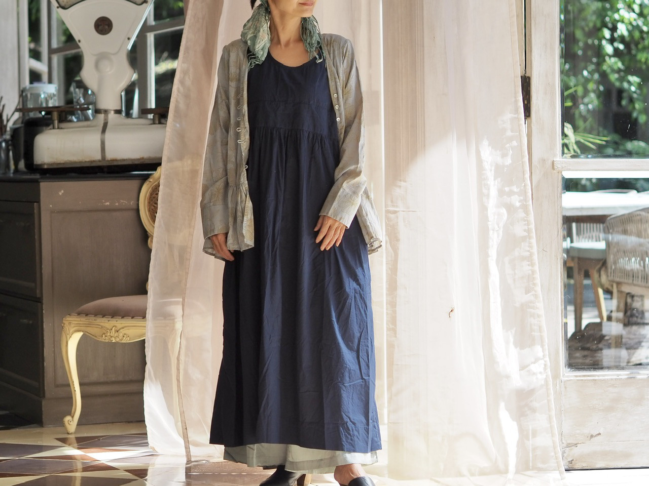 《3サイズ》両面着れるウエスト切り替えワンピース/ブラック