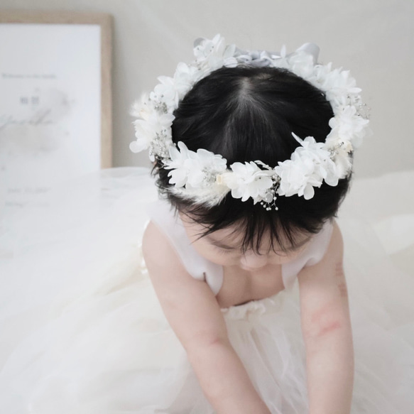 【送料無料】ベビー　キッズ　花冠　~platinum white~  花かんむり　はなかんむり　結婚式　子供用　誕生日 3枚目の画像