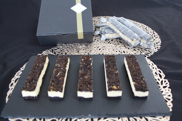 ☆スティックチーズケーキ☆クッキークリーム【ギフトBOX（5本入）】◆誕生日プレゼントや記念日ギフトにも☆ 2枚目の画像