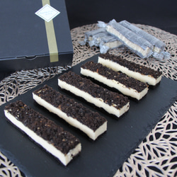 ☆スティックチーズケーキ☆クッキークリーム【ギフトBOX（5本入）】◆誕生日プレゼントや記念日ギフトにも☆ 3枚目の画像