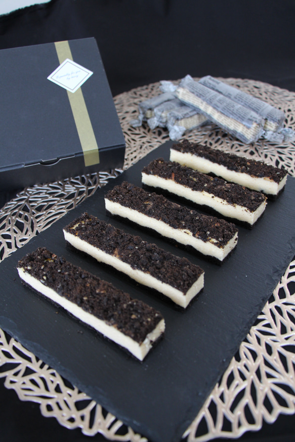 ☆スティックチーズケーキ☆クッキークリーム【ギフトBOX（5本入）】◆誕生日プレゼントや記念日ギフトにも☆ 4枚目の画像