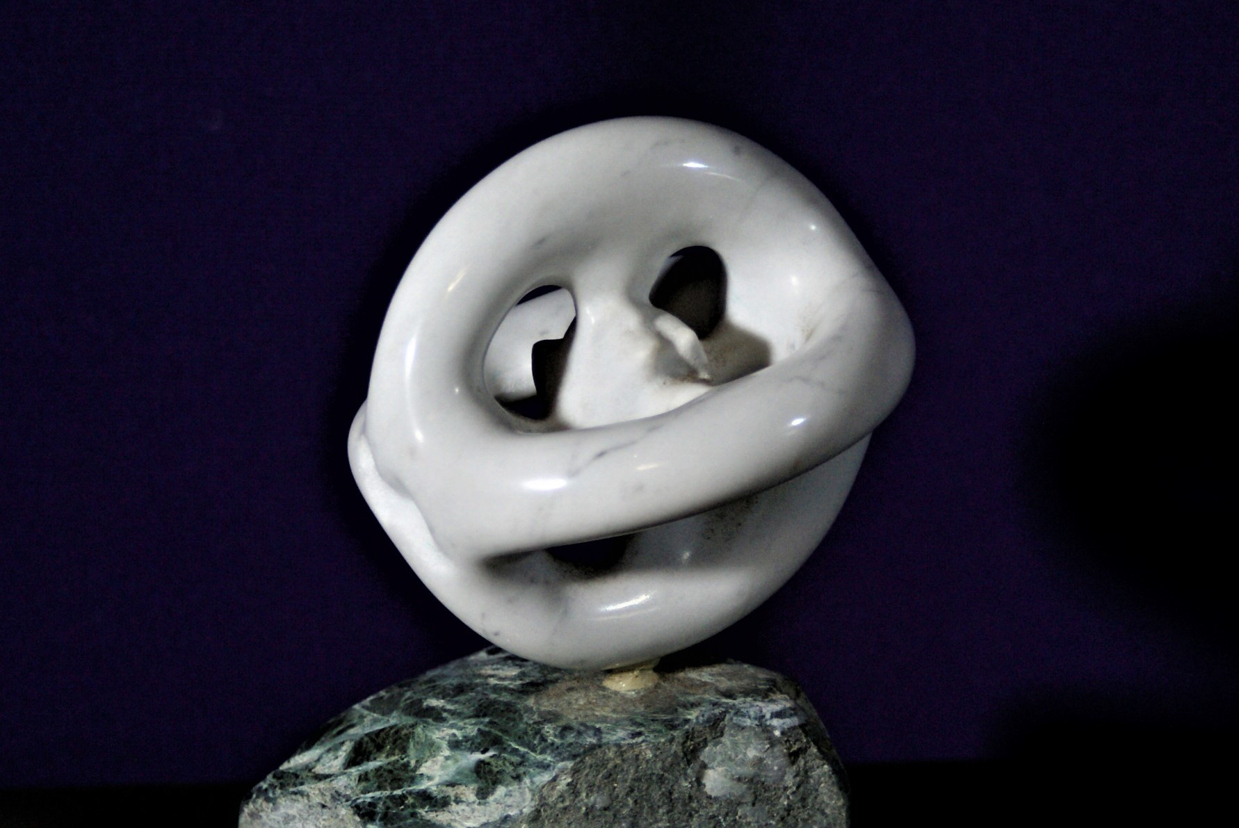 イタリアの美術作品　大理石の絵画　清らかな百合 イタリアの美術作品 大理石の絵画 清らかな百合 【公式通販】