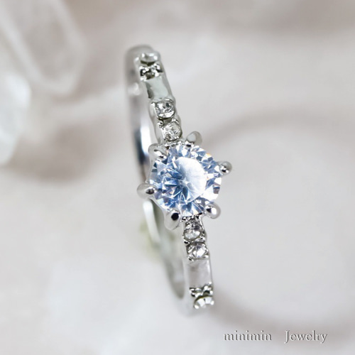 MR68】キラキラCZダイヤモンドの指輪 婚約リングのような美しいリング
