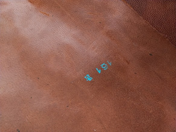 MARGOT brown 型押し 161デシ 厚さ2.2mm 6枚目の画像
