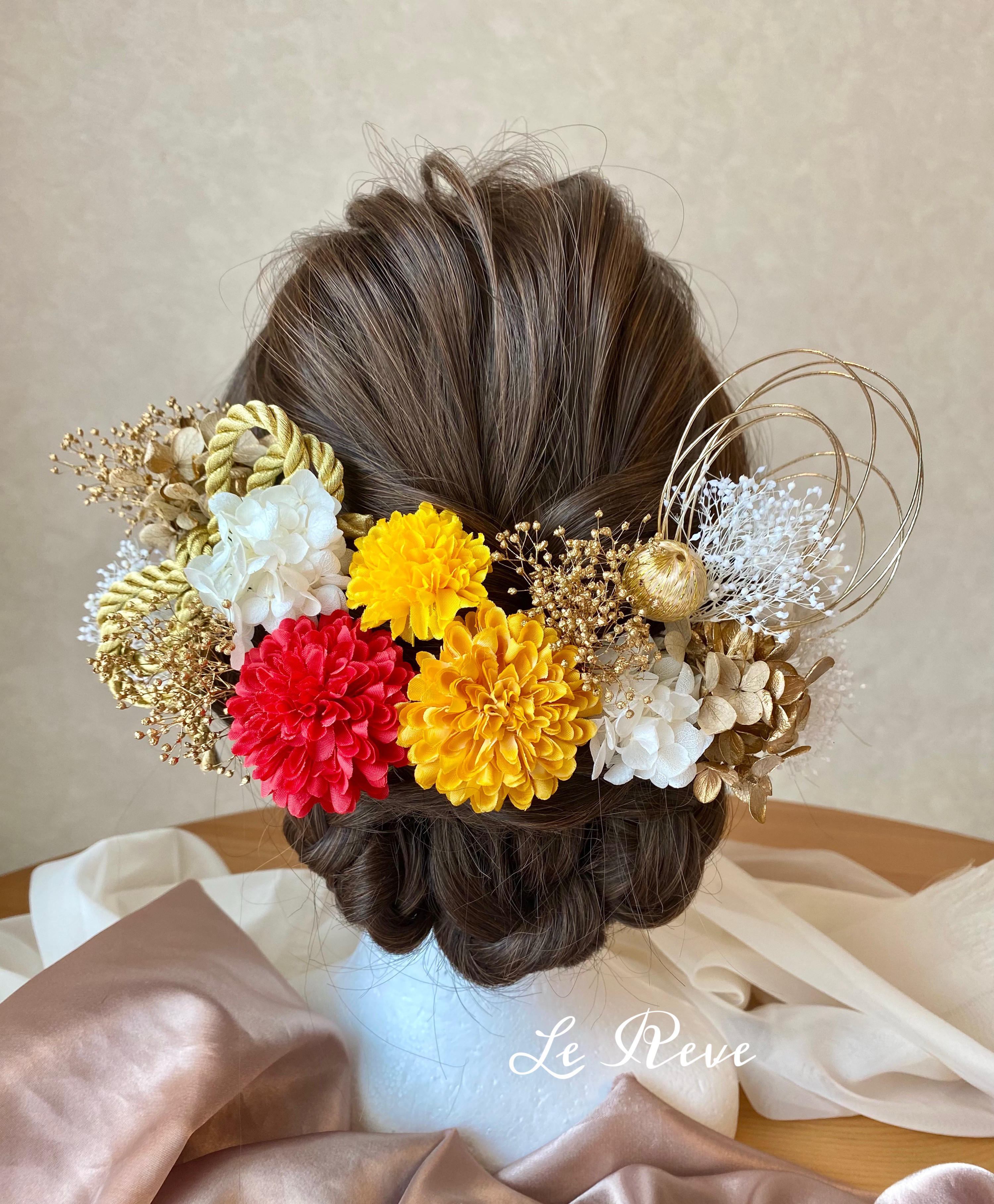 イエローレッドマム　水引　髪飾り　成人式　結婚式　卒業式　振袖　袴　色打掛　和装　成人式髪飾り　結婚式髪飾り　黄色　赤