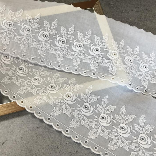 再販】2m 幅広コットンレース 片耳スカラップ 薔薇柄D 日本製 lace-No