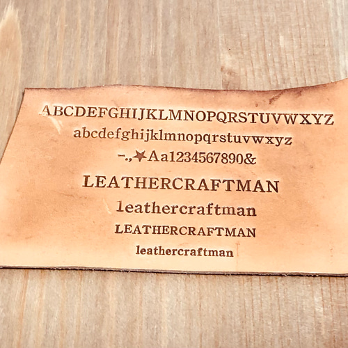 活字 3号 1セット アルファベットと数字、記号各1個 総個数70個