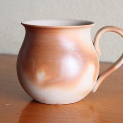 備前焼の丸いかわいいティーポット（明るめ、大きめ） ポット・急須