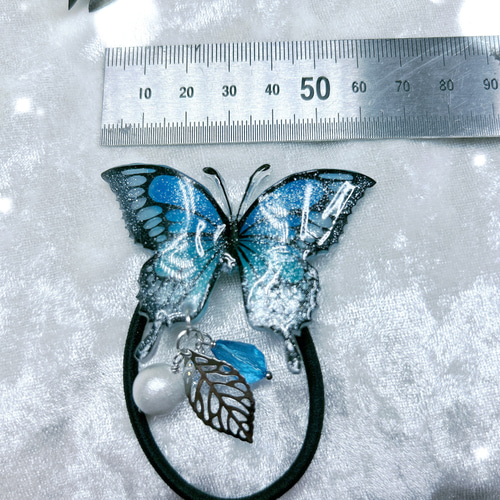 再販！幸せを招く紫の蝶のヘアゴム （ブルー） その他ヘアアクセサリー