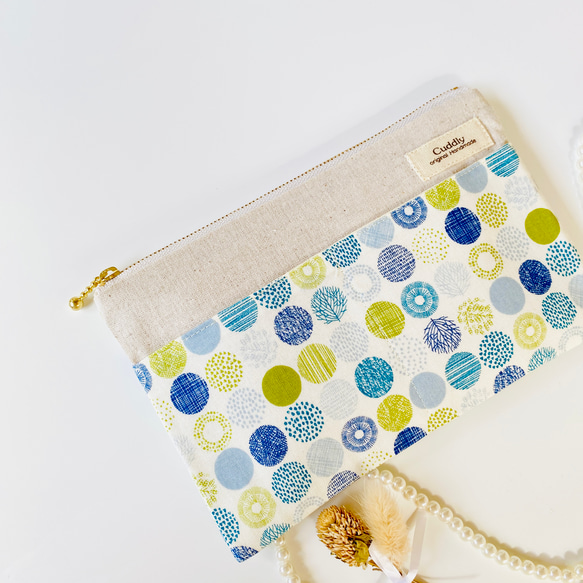 ＊北欧風＊ドット柄＊フラットポーチ＊通帳入れ＊お薬手帳入れ＊20センチファスナー 4枚目の画像