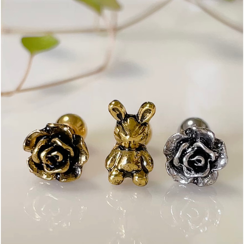 ゴールド 花形 ボディピアス(片耳用) SIENA ROSE 花形ピアス K10