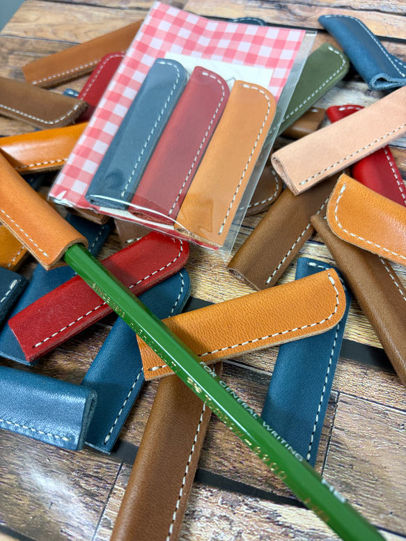 【３個セット　6００円】鉛筆キャップ・ドライバーなどのキャップ「栃木レザーヌメ革」 6枚目の画像