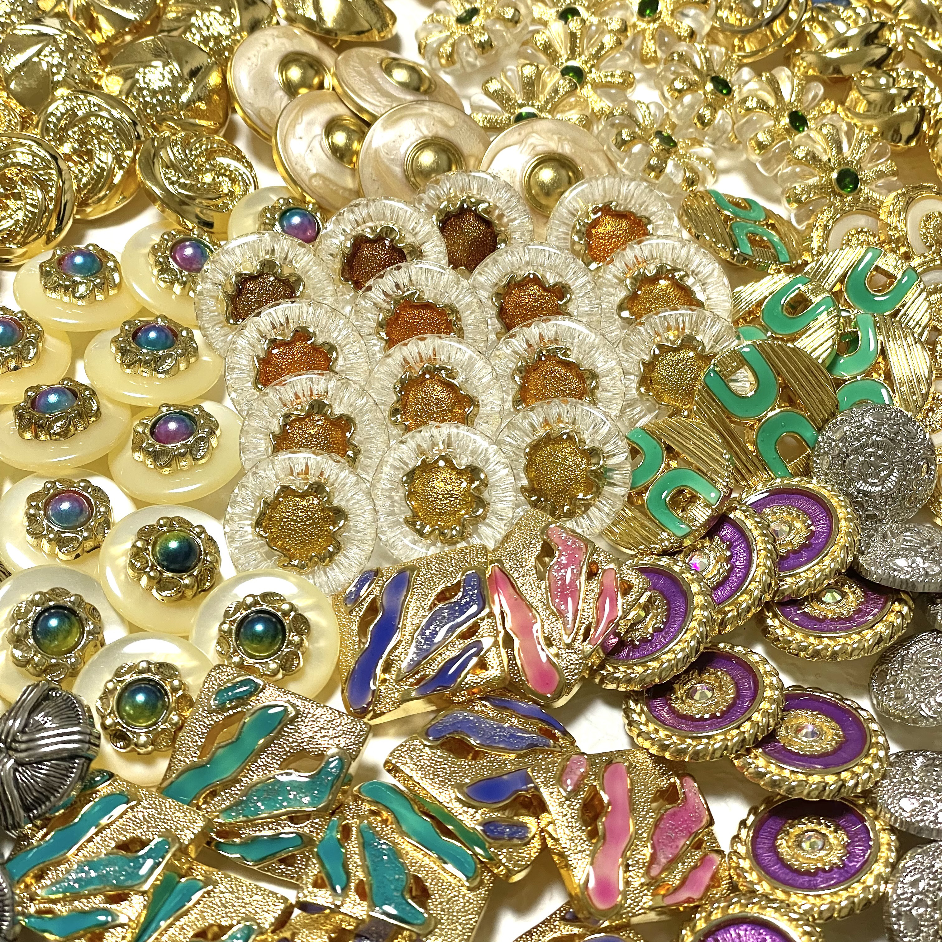 アンティーク風ボタン箱＊オフホワイト オーダーページ＊ 輸入