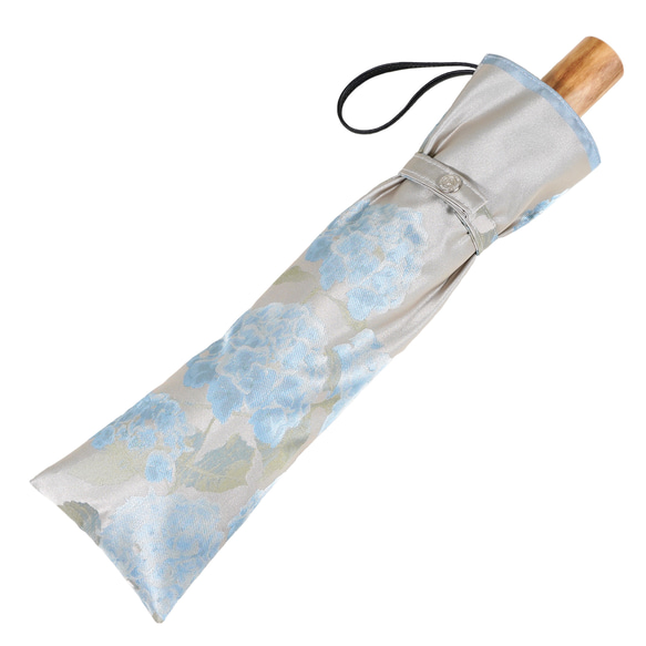 【晴雨兼用 折りたたみ傘】絵おり 紫陽花（あじさい）ライトブルー 1枚目の画像