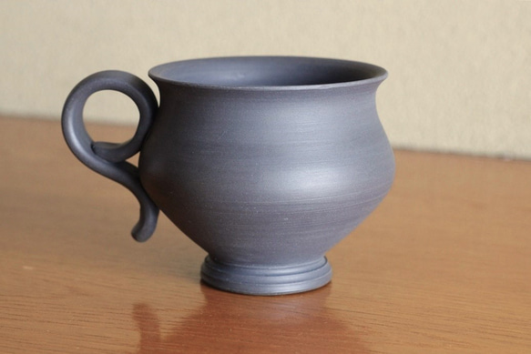備前焼のコーヒーカップ（ブルーグレー、エキゾチック） 2枚目の画像