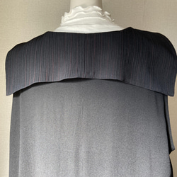 着物リメイク　フリル衿のロングジャケット　黒　ブラック 8枚目の画像