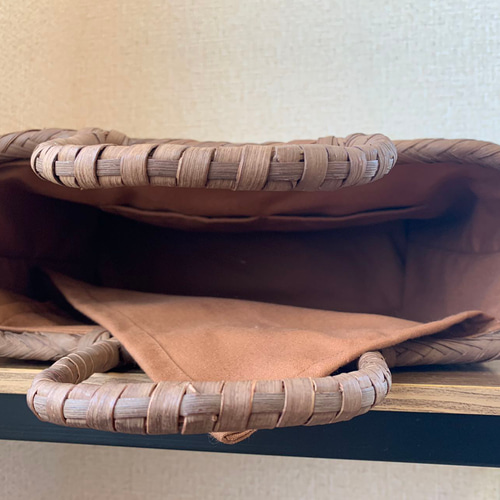 山葡萄かごバッグ 手作りかごバッグ 細ひご網代編 内布付き ポケット  