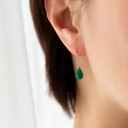 ✨亮麗綠色點綴✨ 綠色縞瑪瑙&lt;水滴形&gt;耳環 (K14GF) 第2張的照片