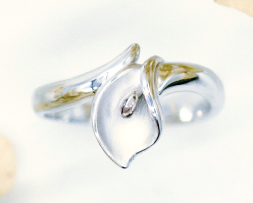 しとやかなカラーの花•リング【スターリングシルバー製/フラワー