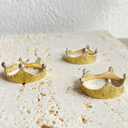 王冠の指輪 指輪・リング あんきもぽん図 通販 9628716｜Creema(クリーマ)