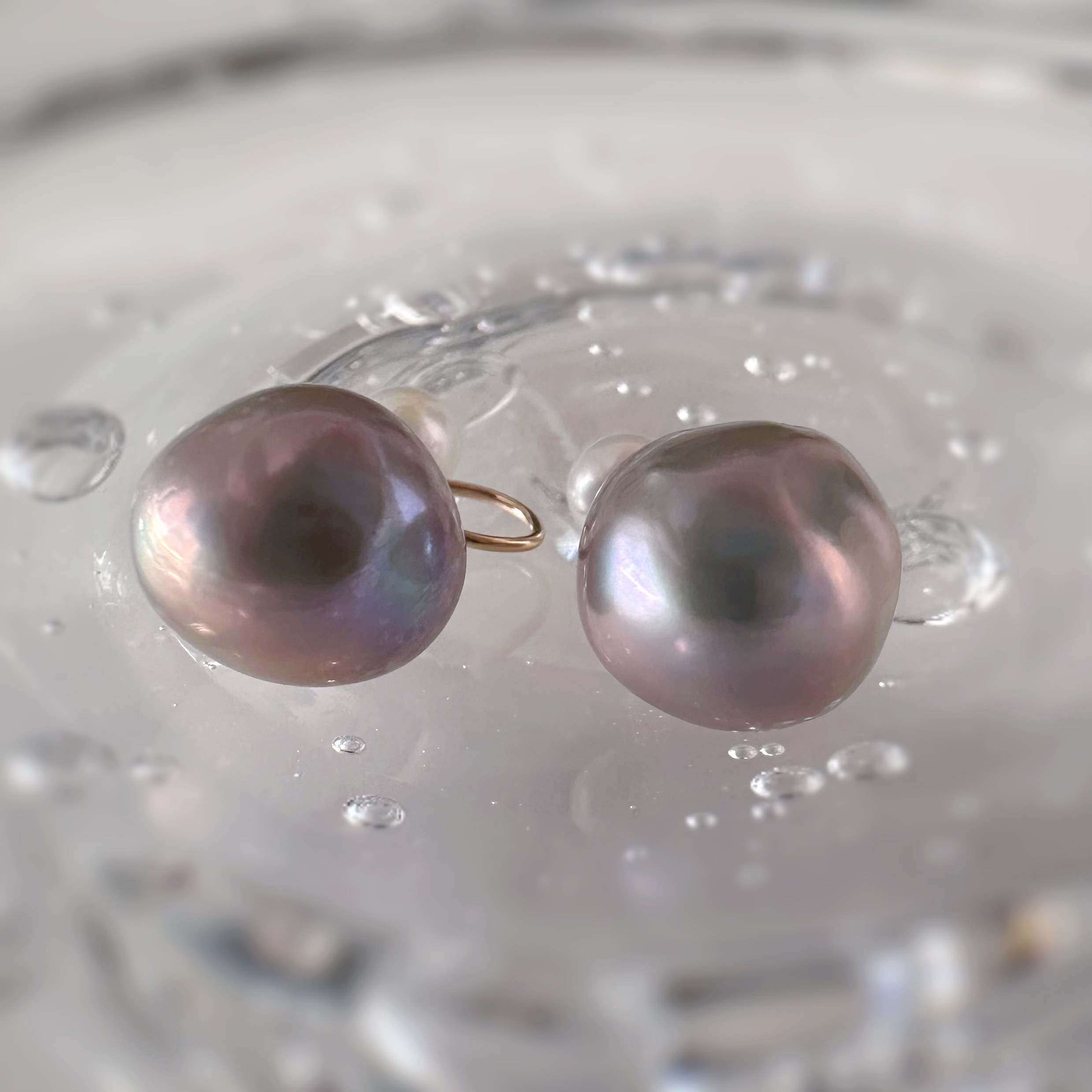 "Pearl Plump Grayパール プランプ グレー"ピアス　イヤリング　こぼれパール　バロックパール