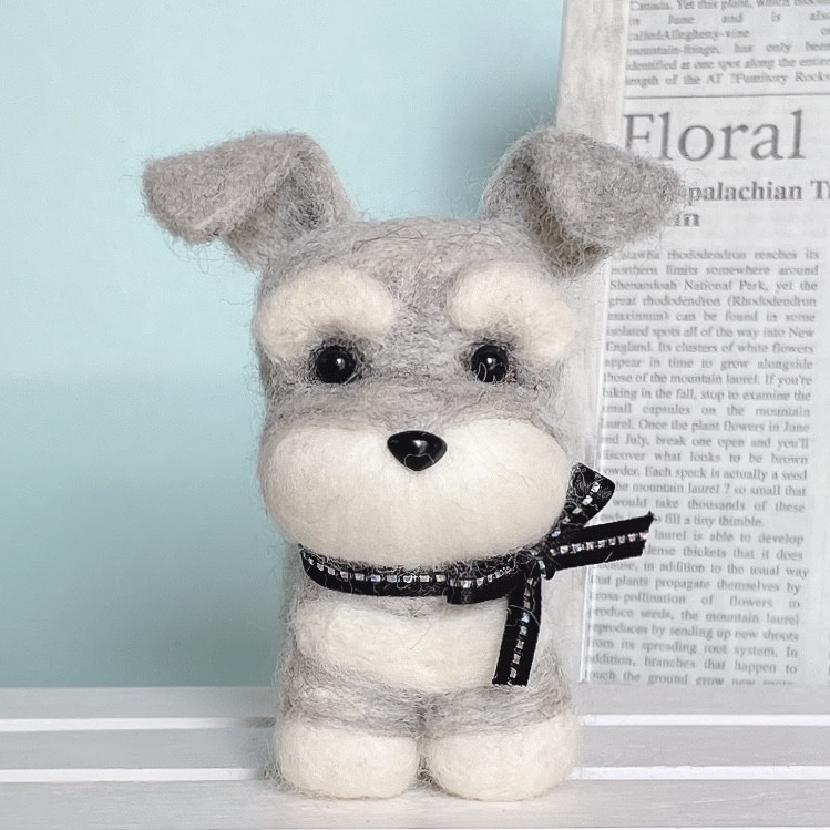 犬 羊毛フェルト白 ハンドメイド リアル風特大 シュナウザー 全長56cm