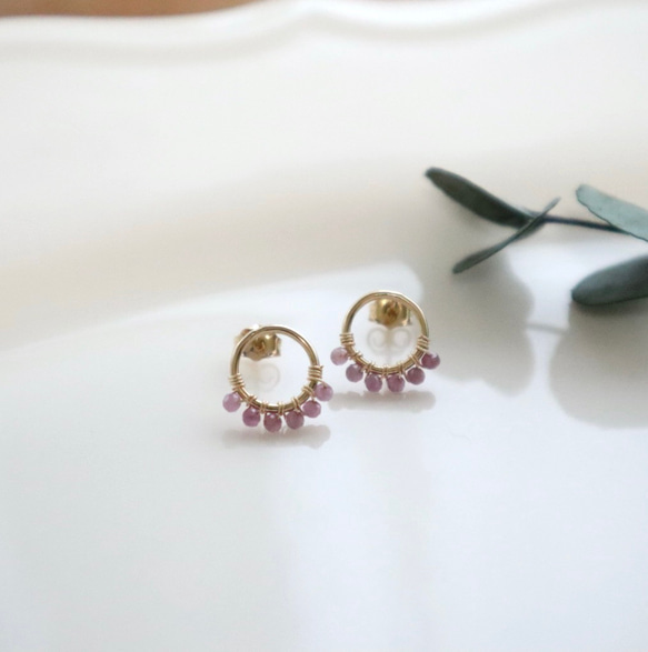 ｛ピアス/イヤリング｝14kgf/half fleur earrings ピンクサファイア(9月誕生石） 3枚目の画像