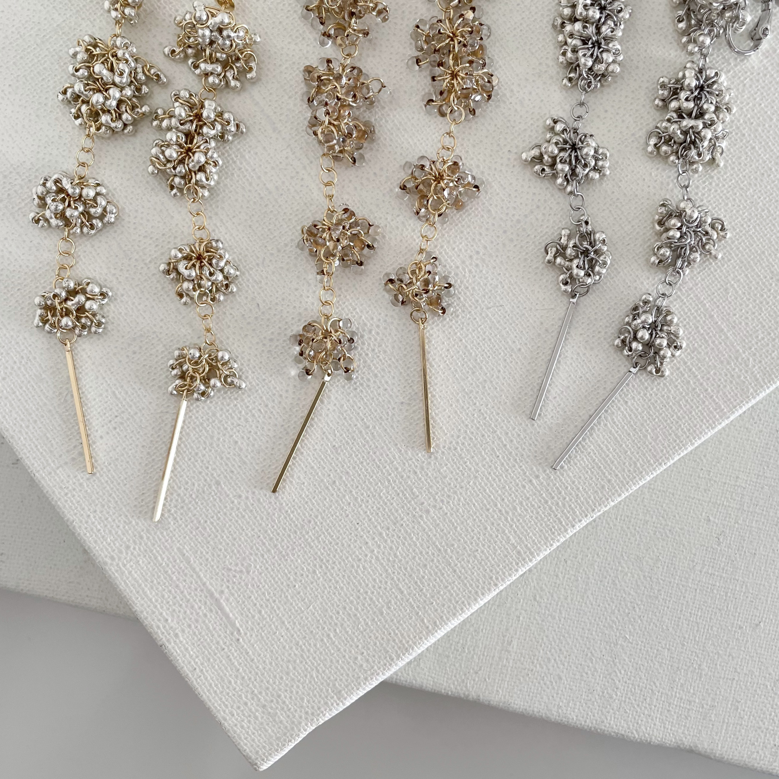 FAr(ピアス)(3カラー)ウェディング、ブライダル、結婚式やパーティなどのお呼ばれにも