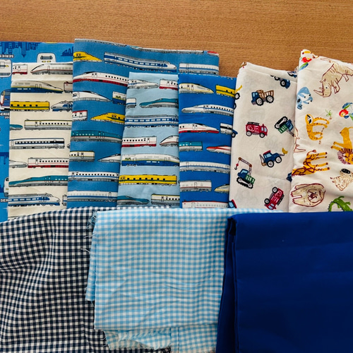 3色から選べるランチマット、サイズオーダー可能☆電車柄 入園入学セット 3