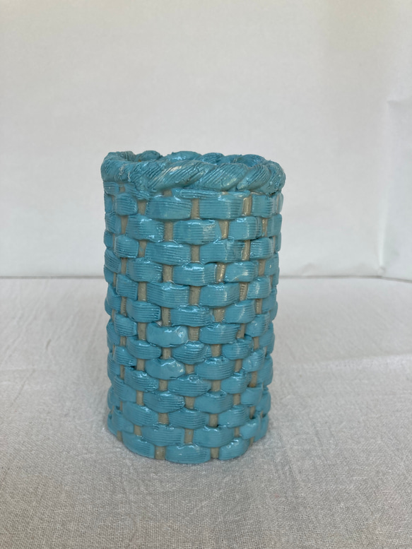 陶器 籠編み花瓶(青) 2枚目の画像