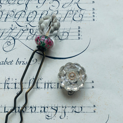 ビンテージガラス素材のレトロムード溢れる玉簪と帯留めのセット「花雫」 2枚目の画像