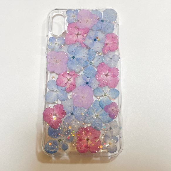 【全機種対応】紫陽花うめつくし♡押し花スマホカバー♡iPhoneもAndroidも 1枚目の画像