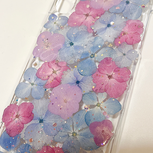 【全機種対応】紫陽花うめつくし♡押し花スマホカバー♡iPhoneもAndroidも 3枚目の画像